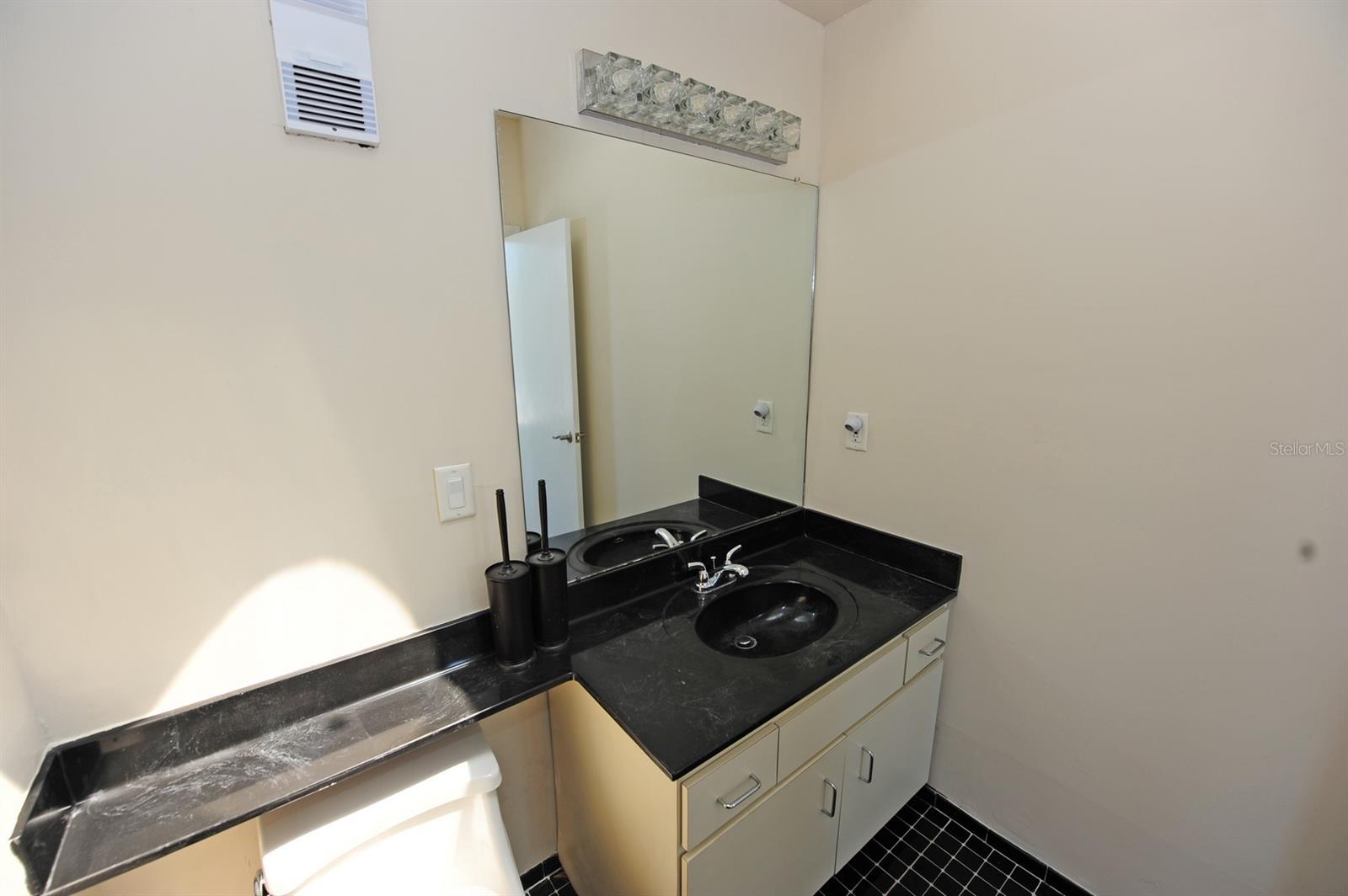 PONS PARK - Residential