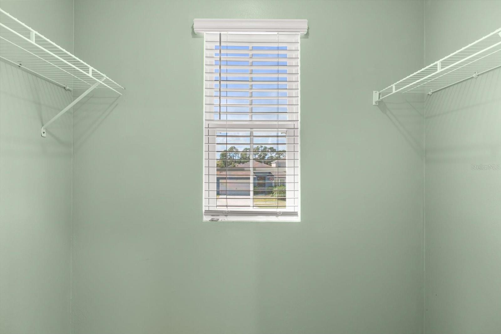 WOODBRIDGE LKS/EDGEWATER - Residential