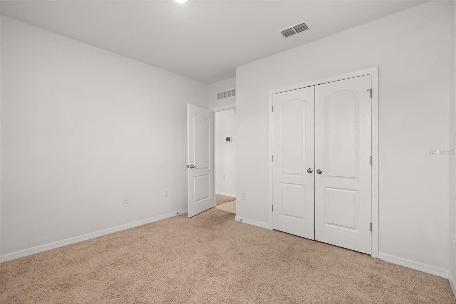 WOODBRIDGE LKS/EDGEWATER - Residential