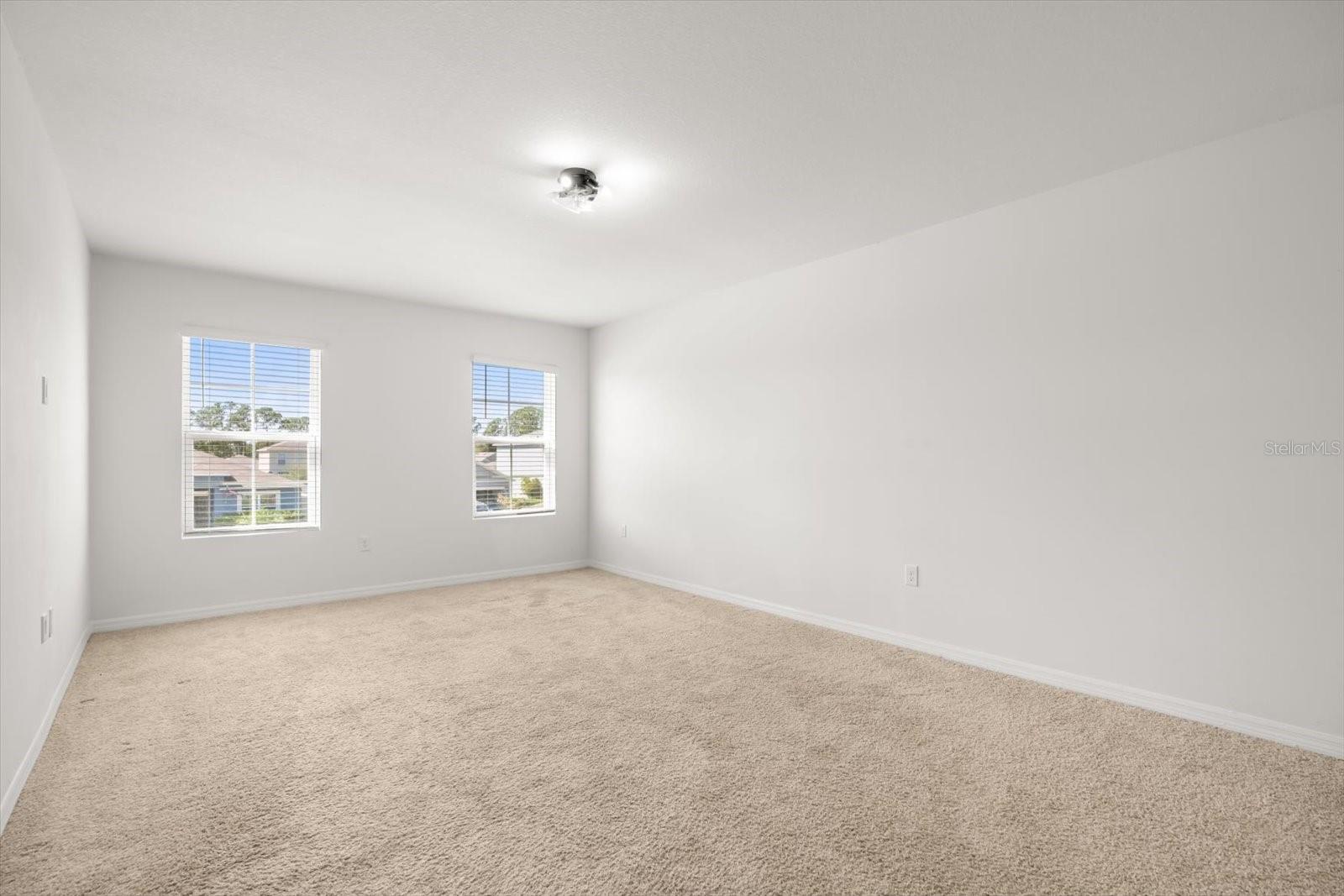 WOODBRIDGE LKS/EDGEWATER - Residential