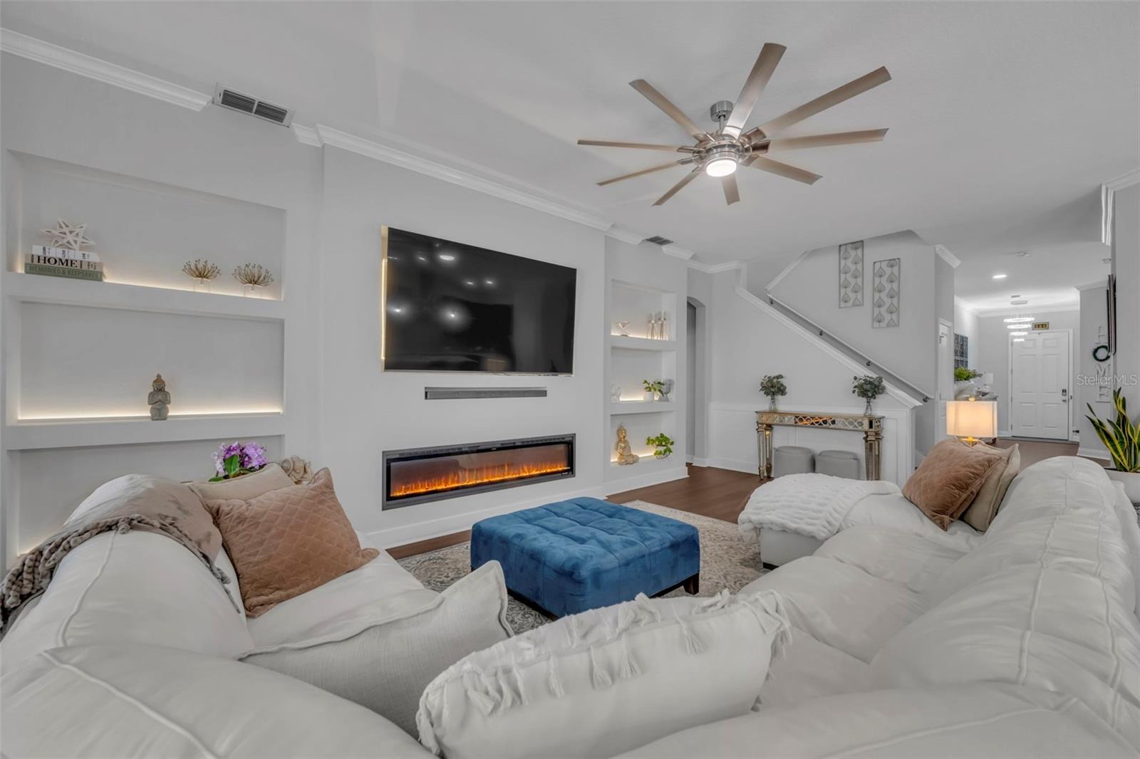 JOHNS LAKE LNDG PH 3 - Residential