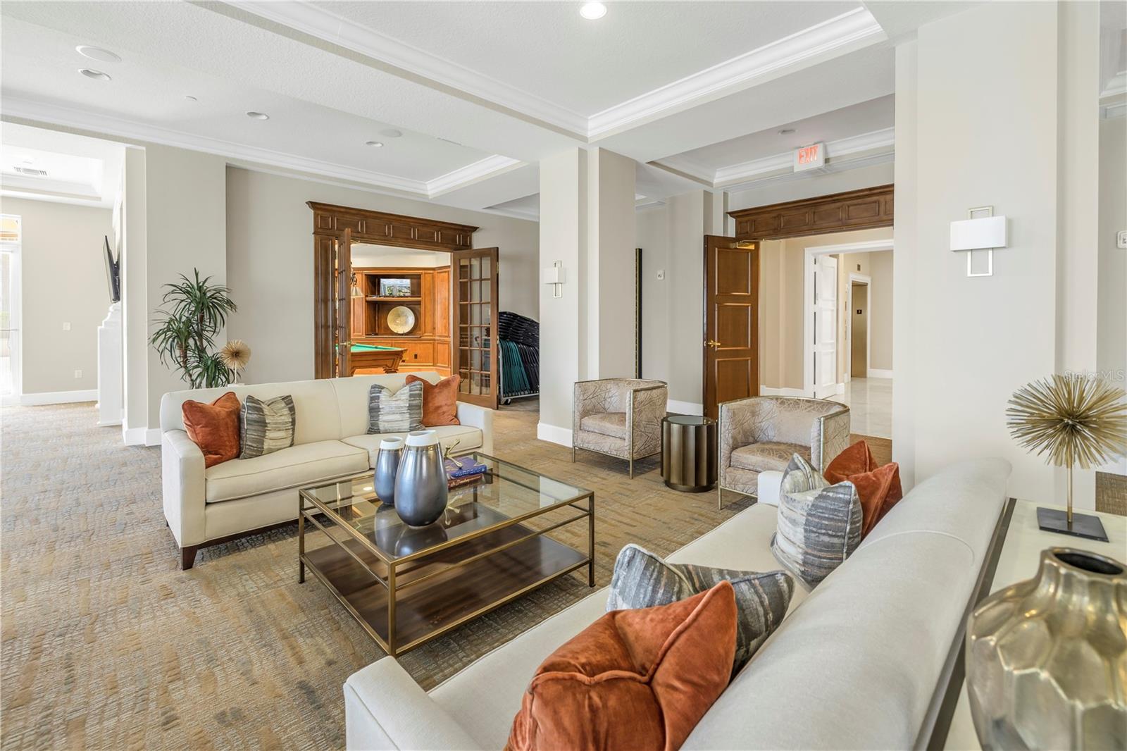 FLORENCIA CONDO - Residential