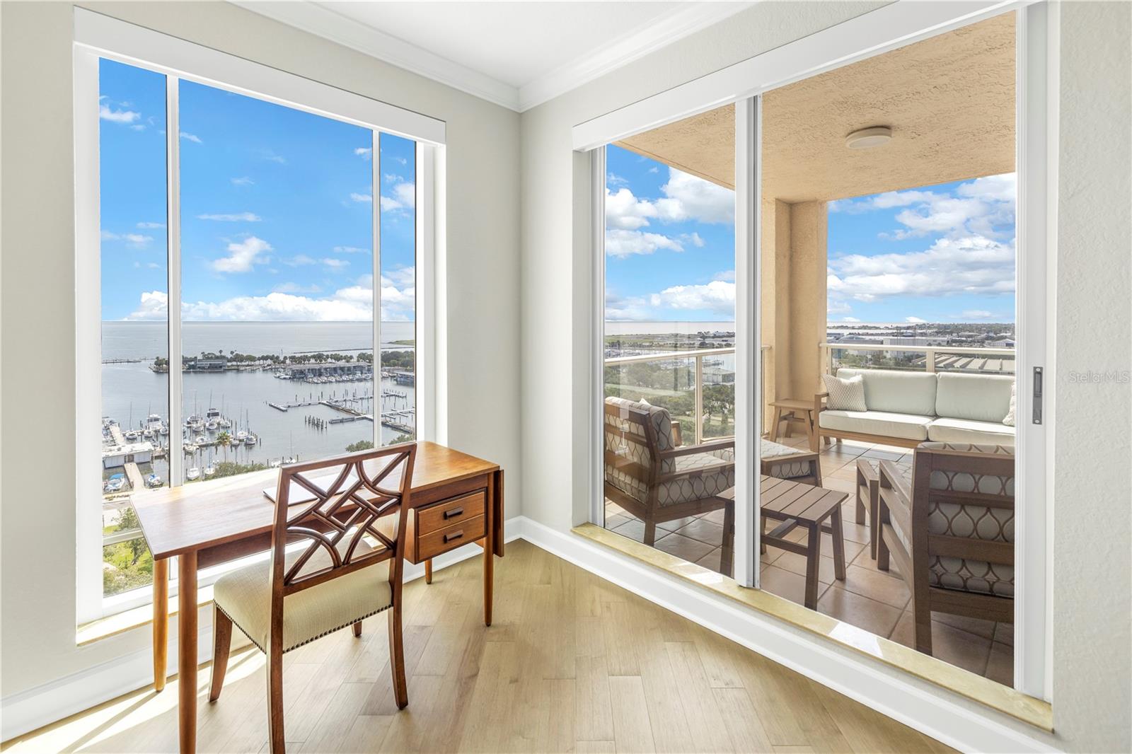 FLORENCIA CONDO - Residential