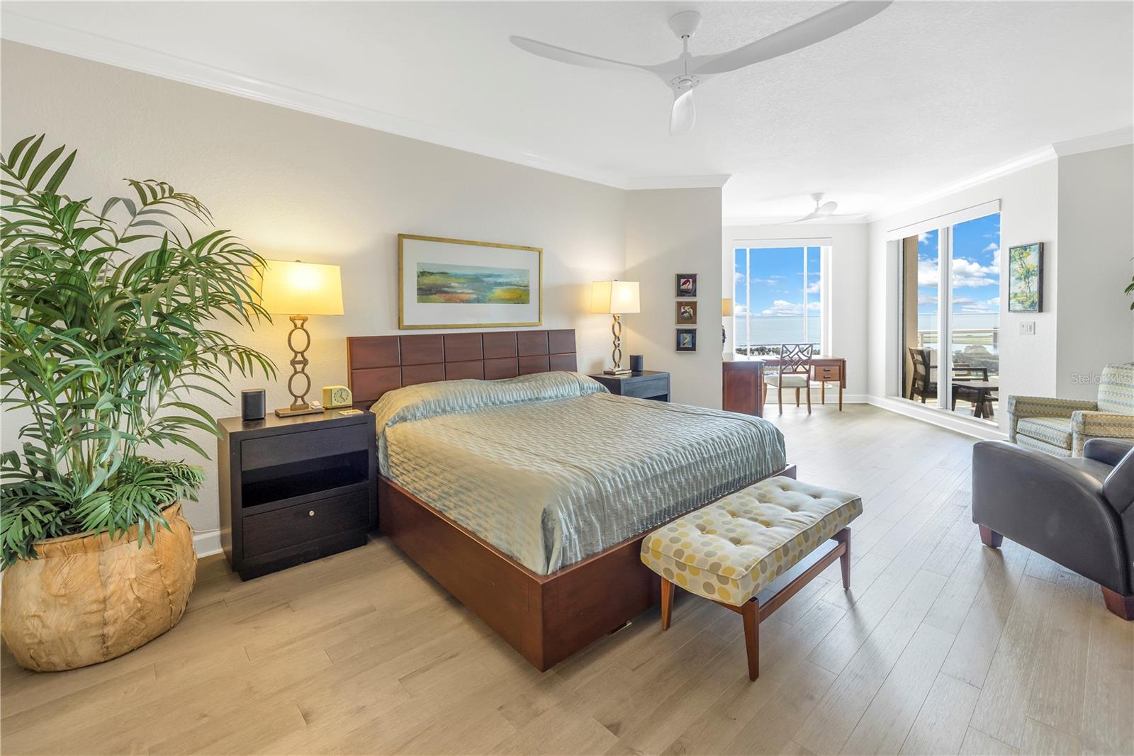 FLORENCIA CONDO - Residential