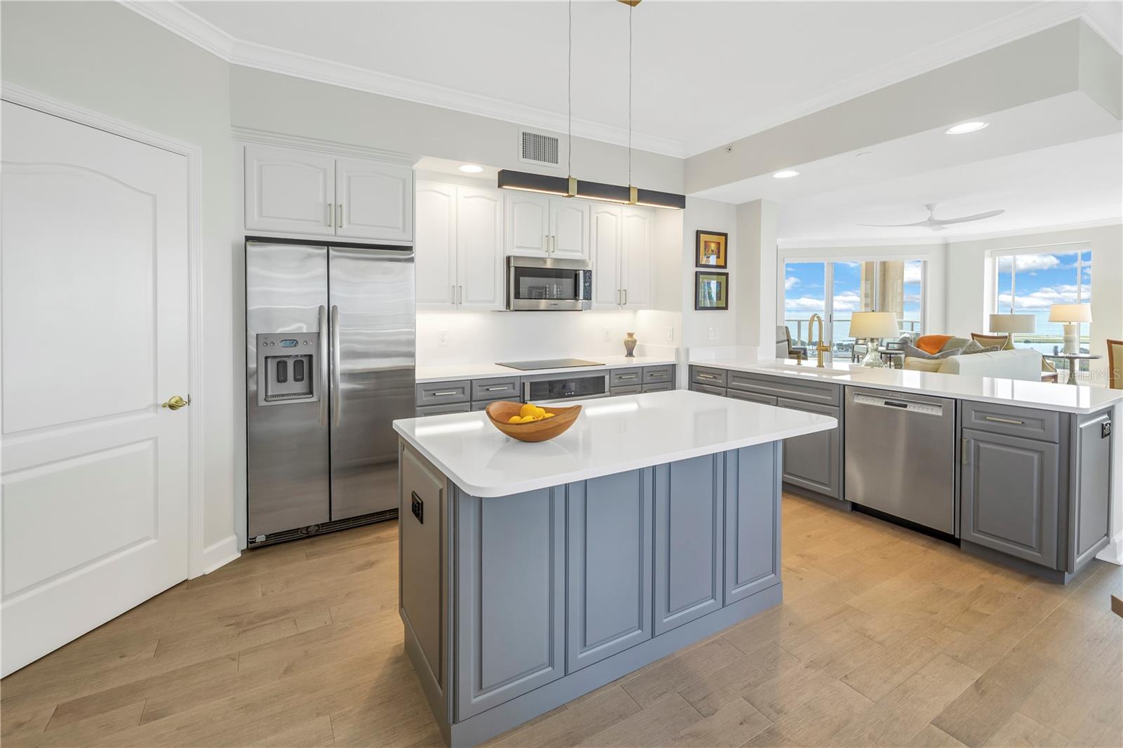 FLORENCIA CONDO - Residential