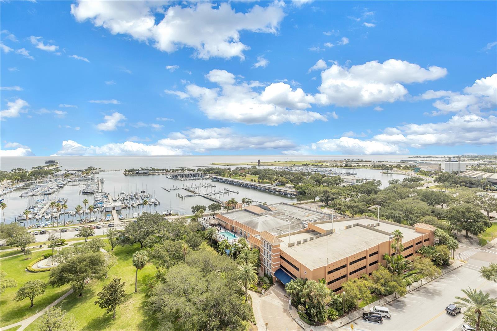 FLORENCIA CONDO - Residential