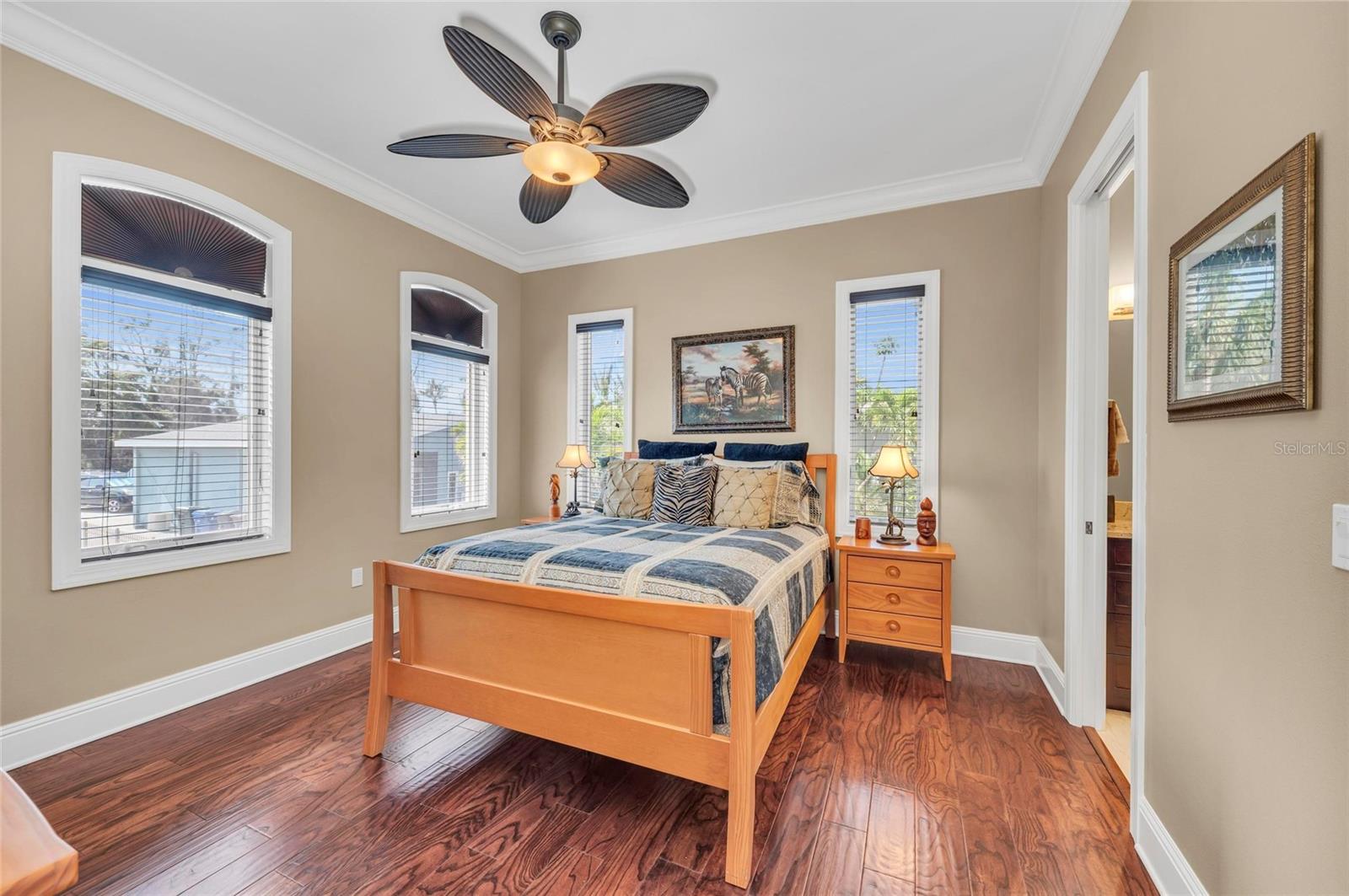 0000 - NOT PART OF A SUBDIVISION - Residential