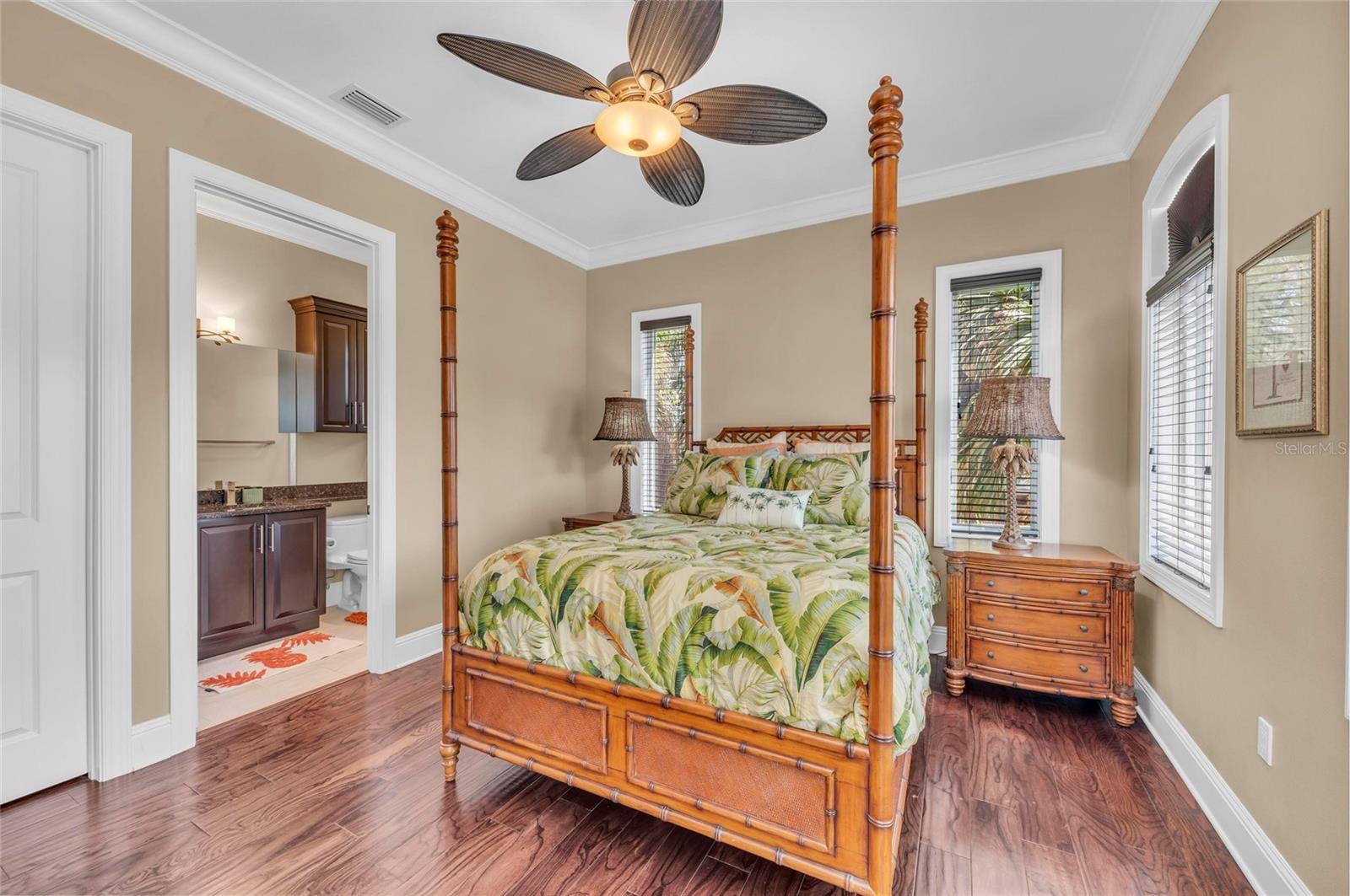 0000 - NOT PART OF A SUBDIVISION - Residential