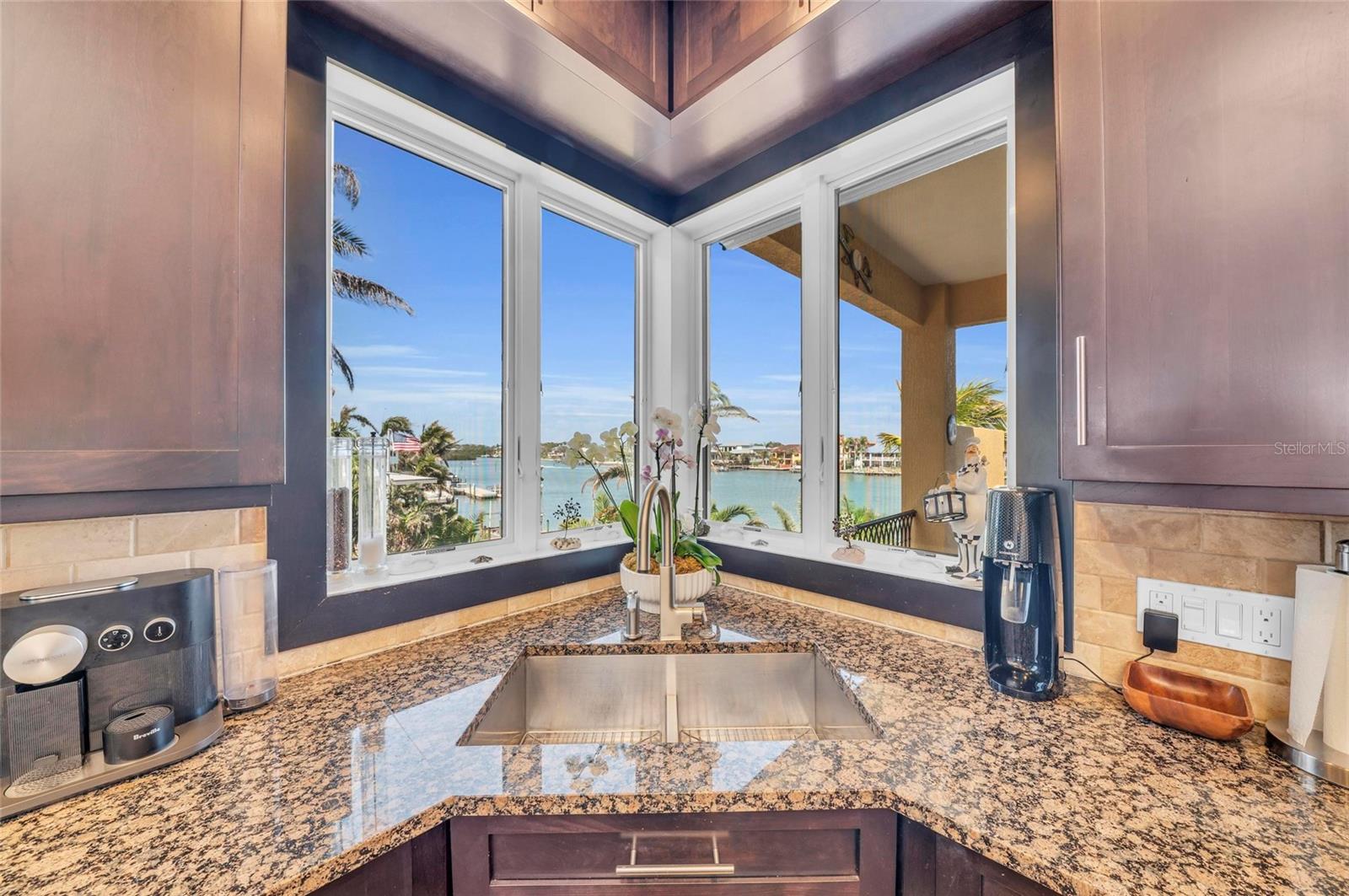 0000 - NOT PART OF A SUBDIVISION - Residential