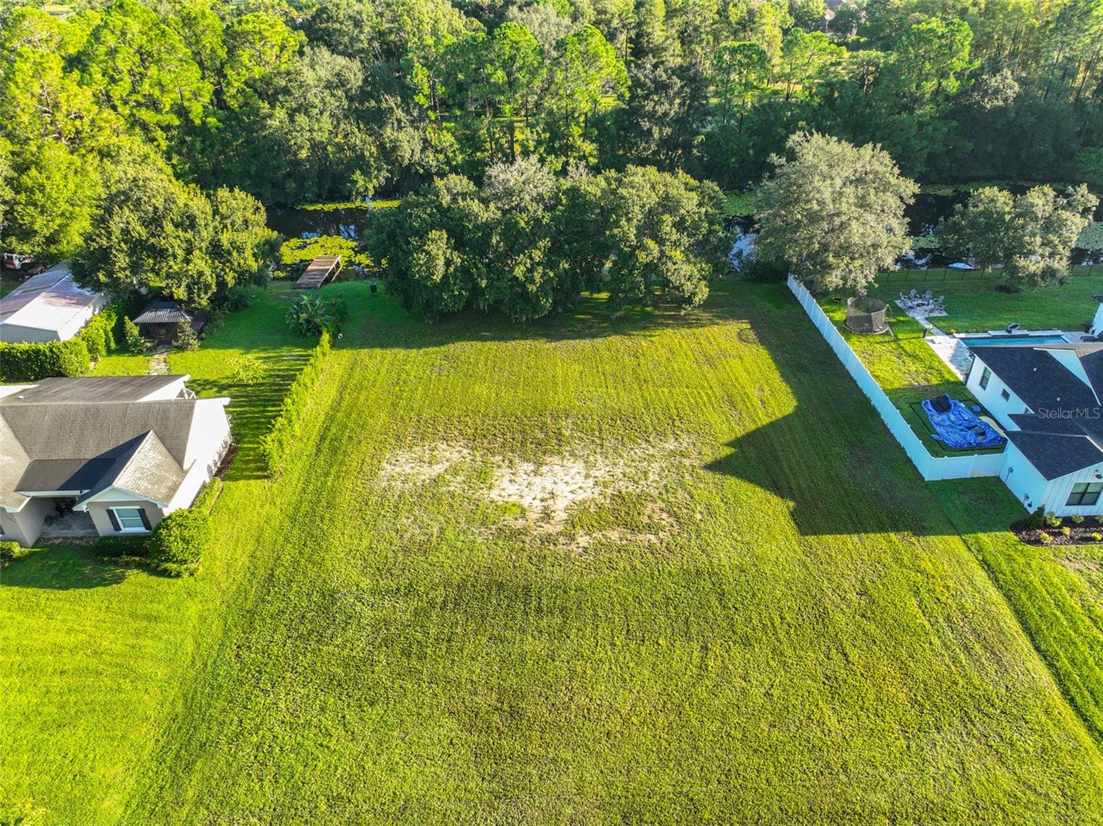 HALES STANG SUB - Land