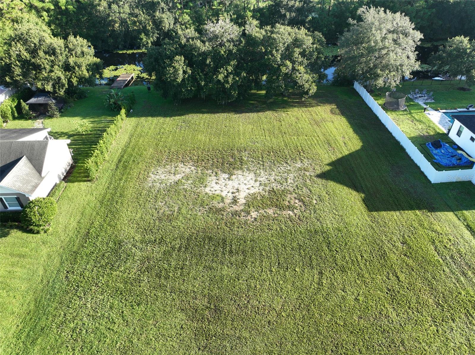 HALES STANG SUB - Land