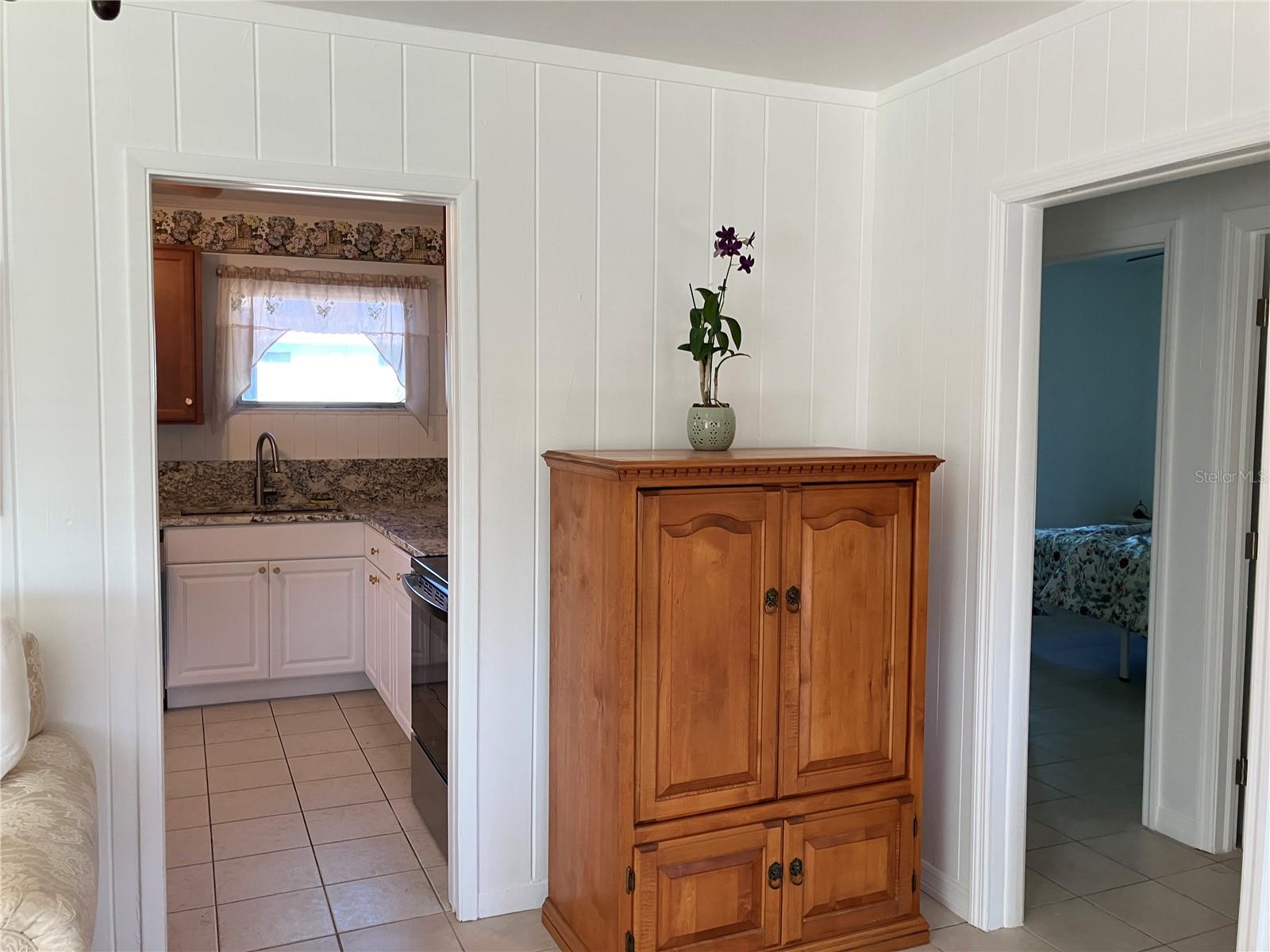 SOUTH VENICE - Residential