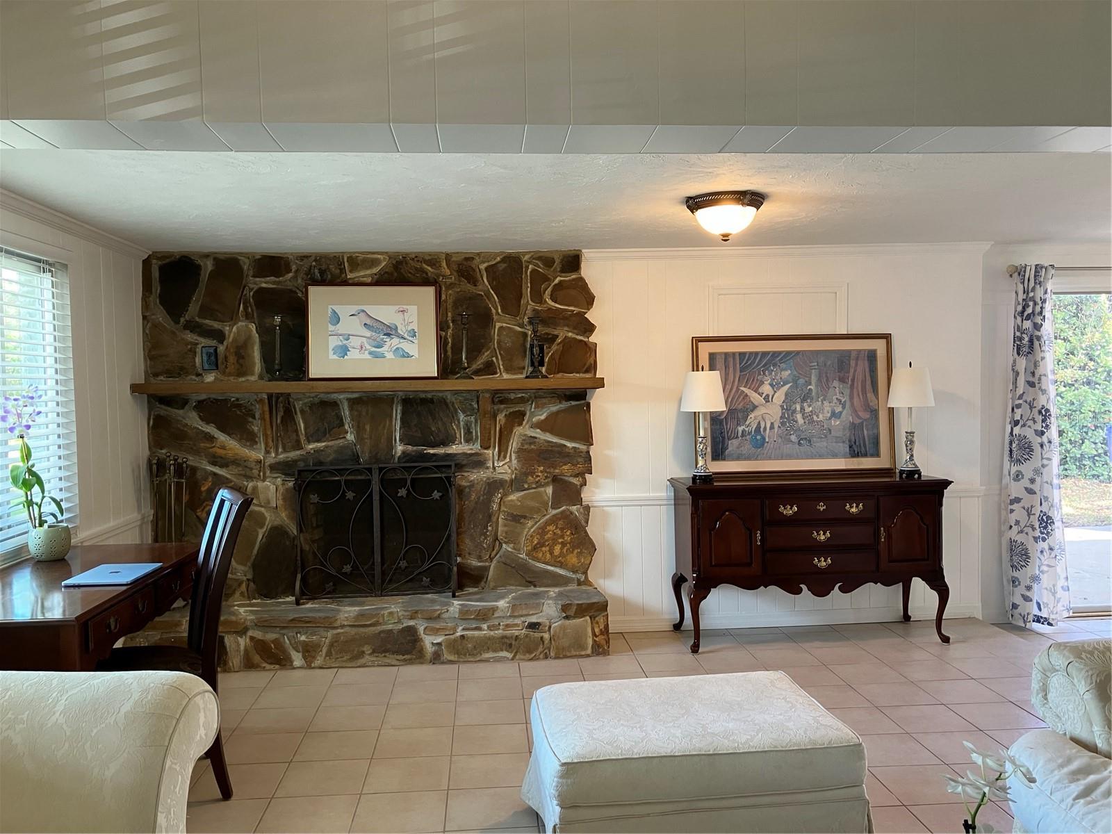 SOUTH VENICE - Residential