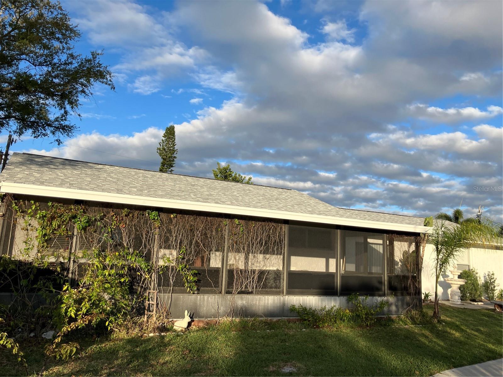 SOUTH VENICE - Residential