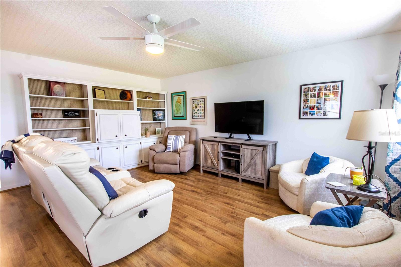 1901 ANDOVER WAY 33