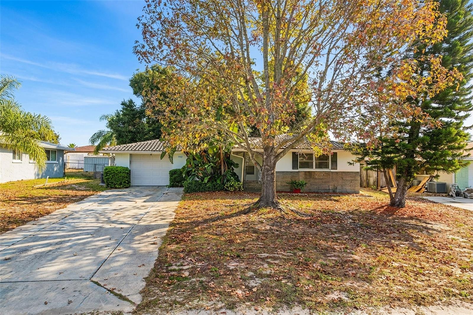 JASMINE LAKES - Residential