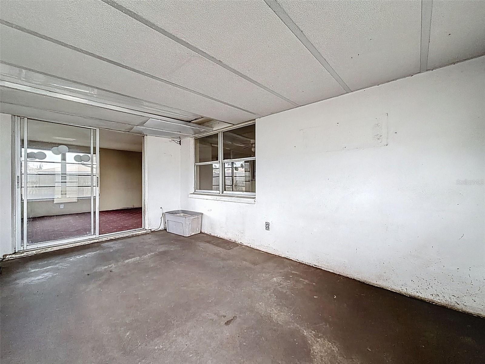 JASMINE LAKES - Residential