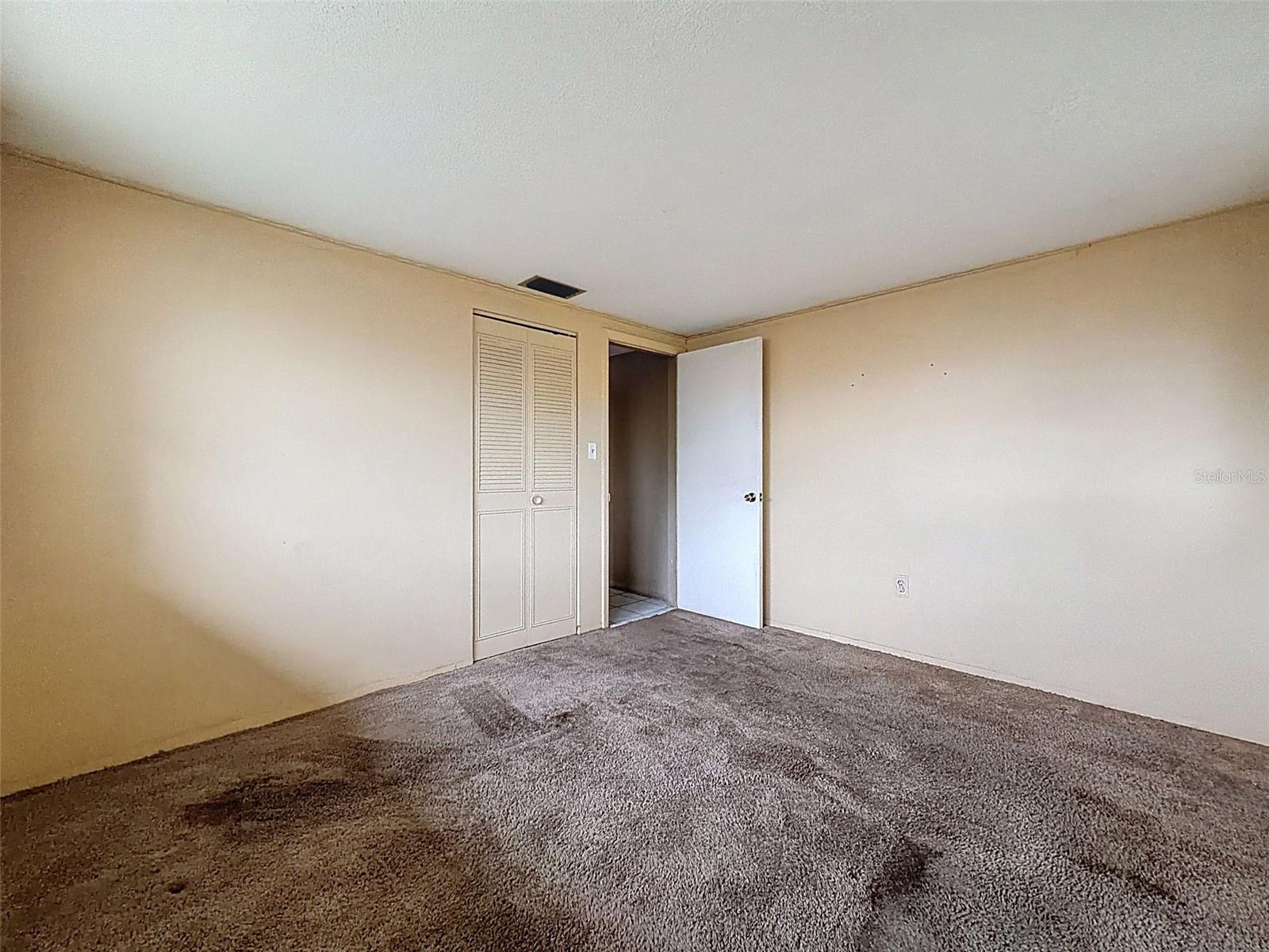 JASMINE LAKES - Residential