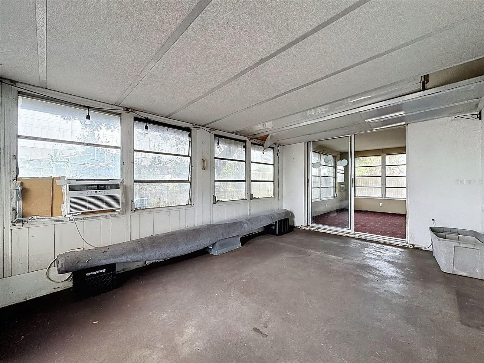 JASMINE LAKES - Residential