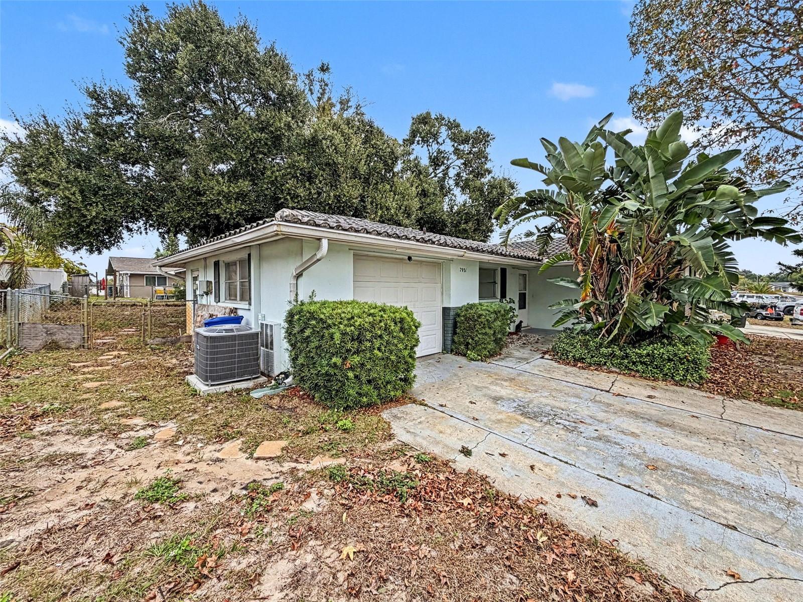 JASMINE LAKES - Residential