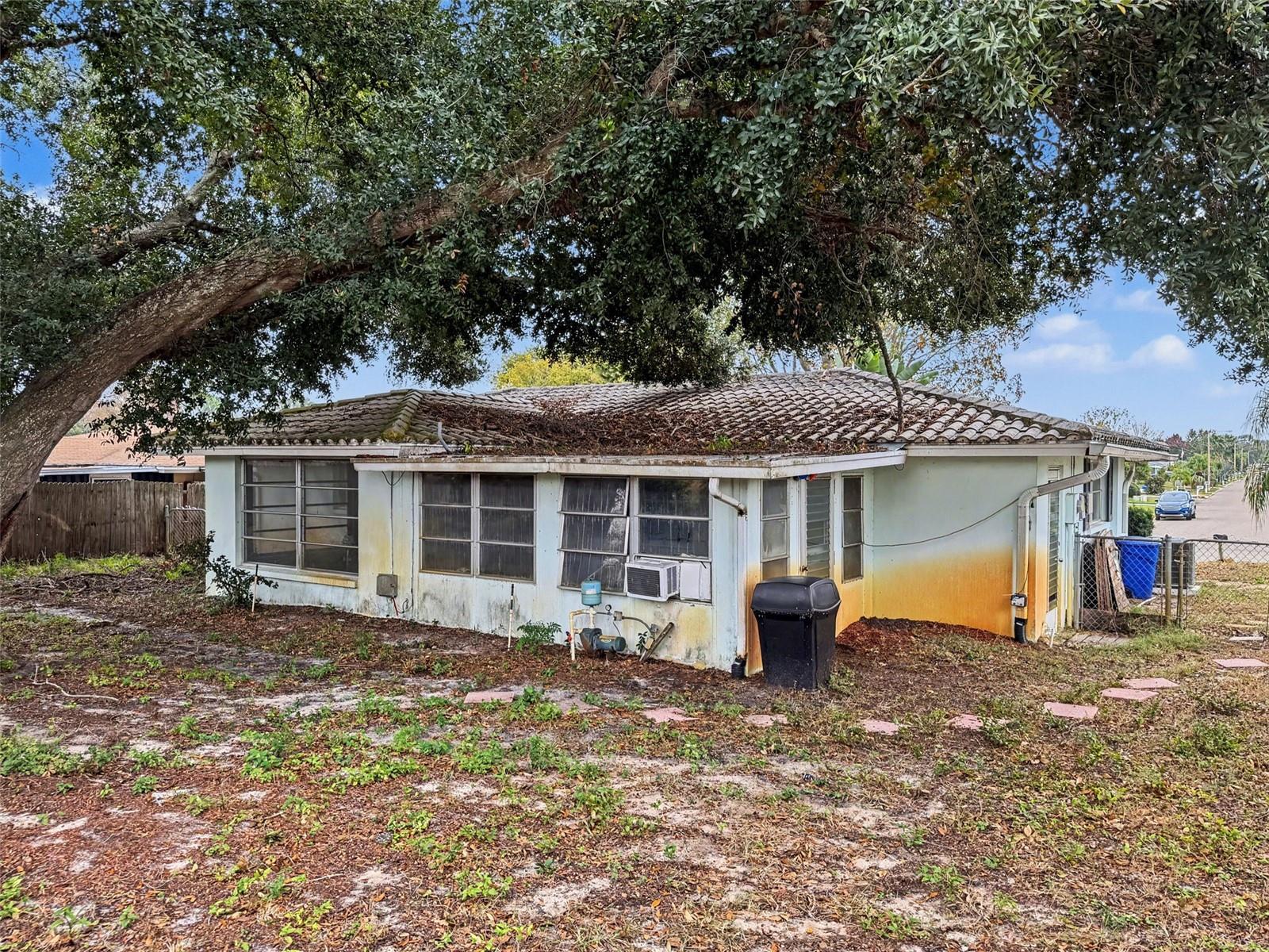 JASMINE LAKES - Residential