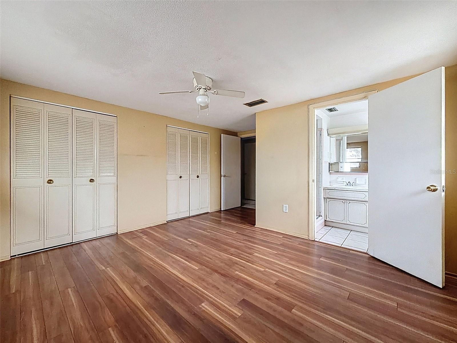 JASMINE LAKES - Residential