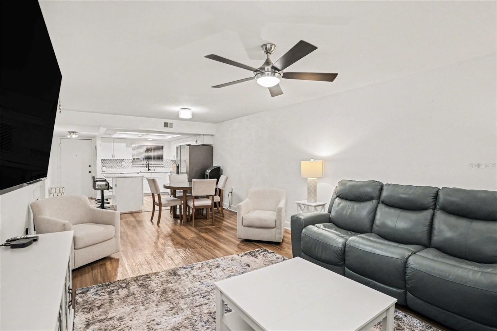 CARROLLWOOD PLACE A CONDOMINIU - Residential