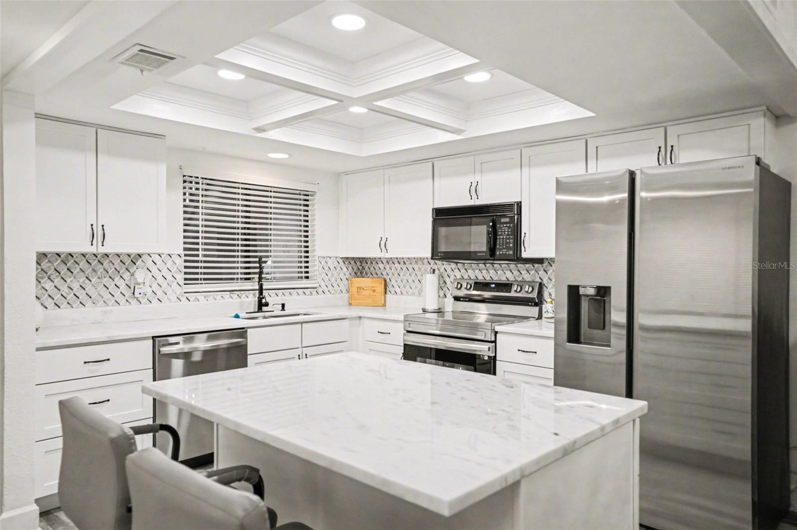 CARROLLWOOD PLACE A CONDOMINIU - Residential