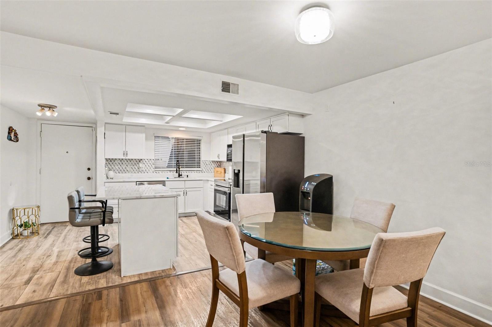 CARROLLWOOD PLACE A CONDOMINIU - Residential