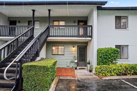 9802 LOMBARD COURT 102 TAMPA FL 33618