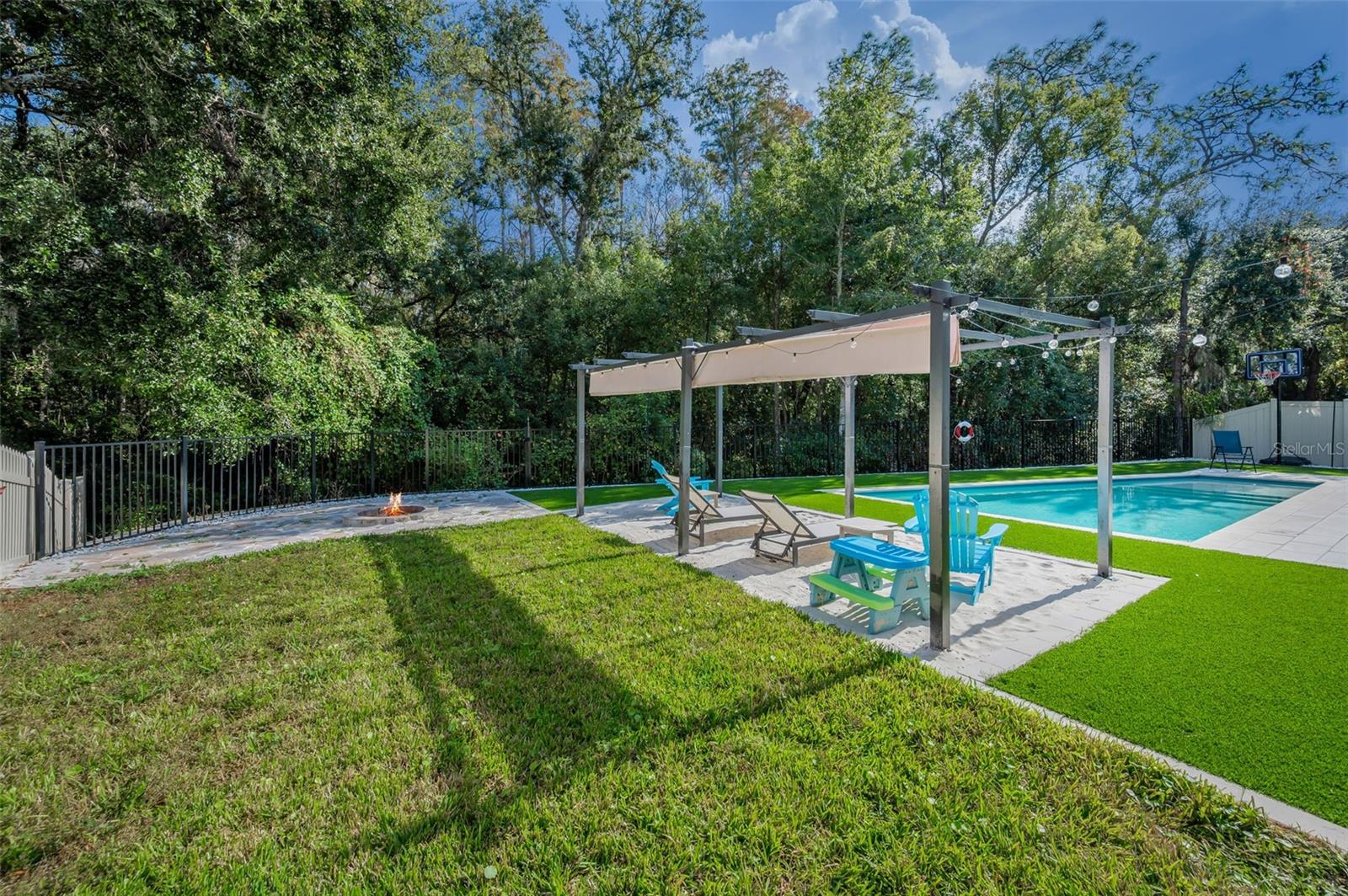 ROCKY CREEK ESTATES PH 2 - Residential