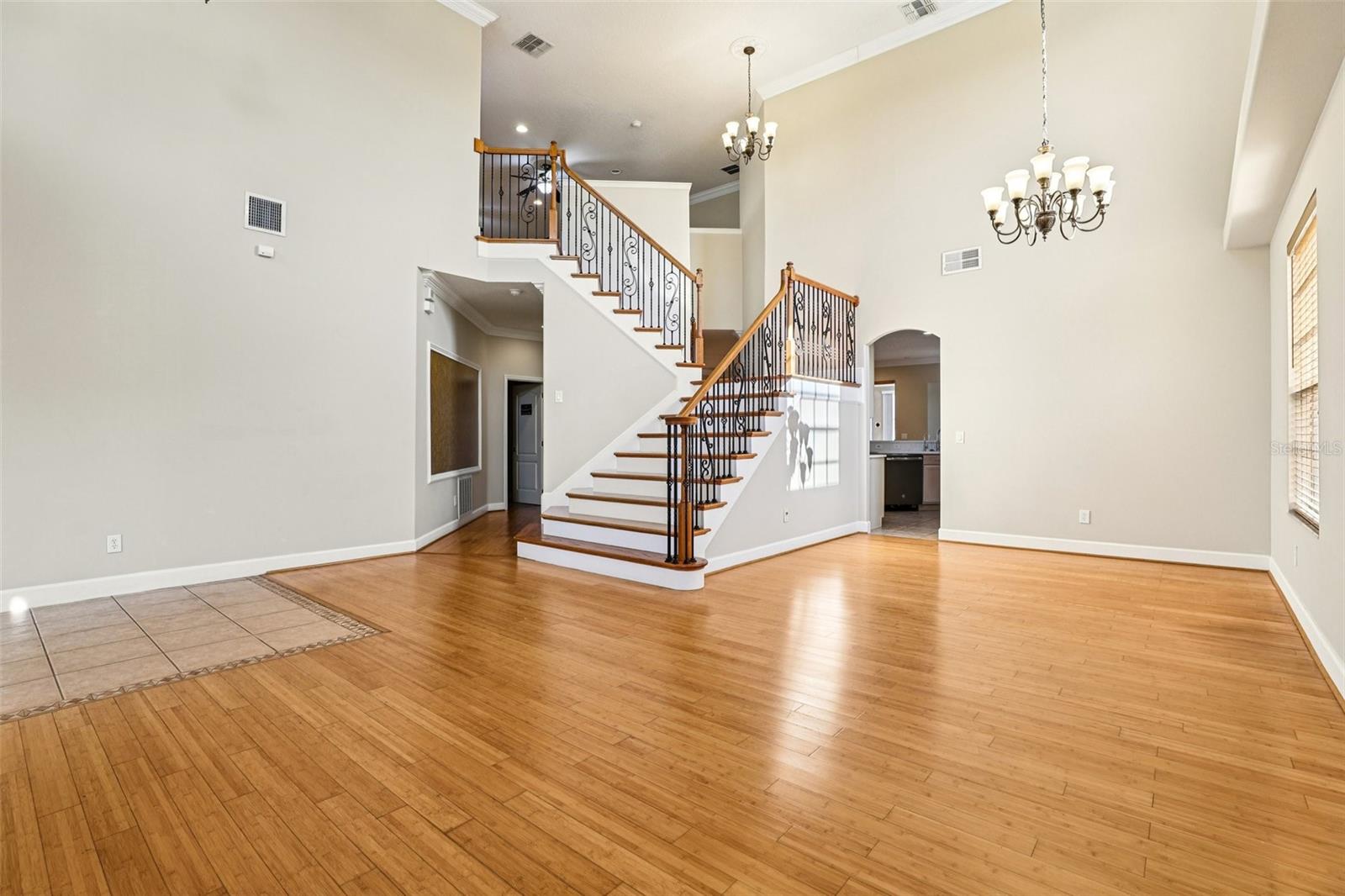 VISTA LAKES VILLAGE N-3 COLONIE - Residential