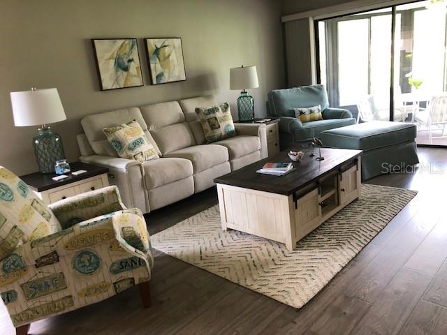 AVISTA OF PALM-AIRE SEC 1 - Residential Lease