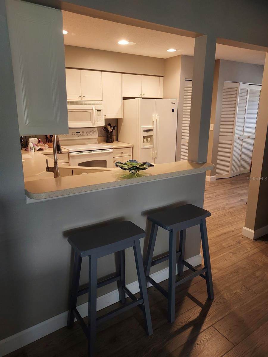 AVISTA OF PALM-AIRE SEC 1 - Residential Lease