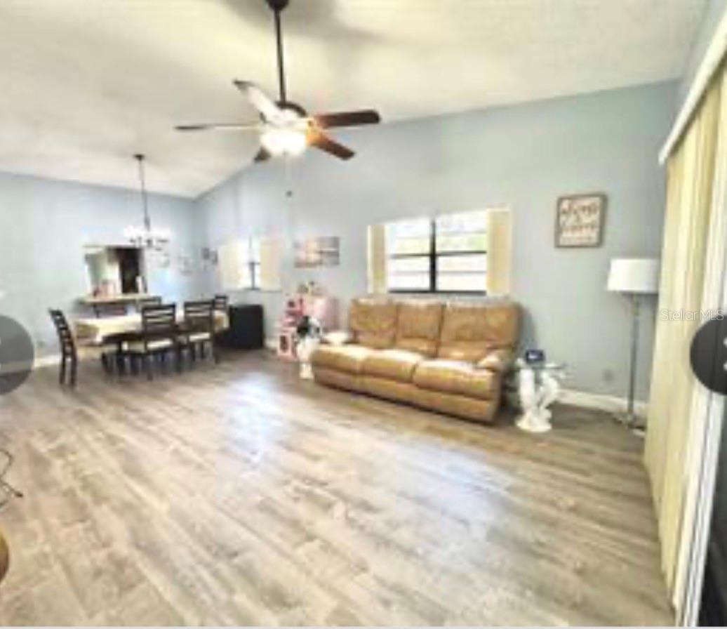 8636 SHADBLOW COURT 1