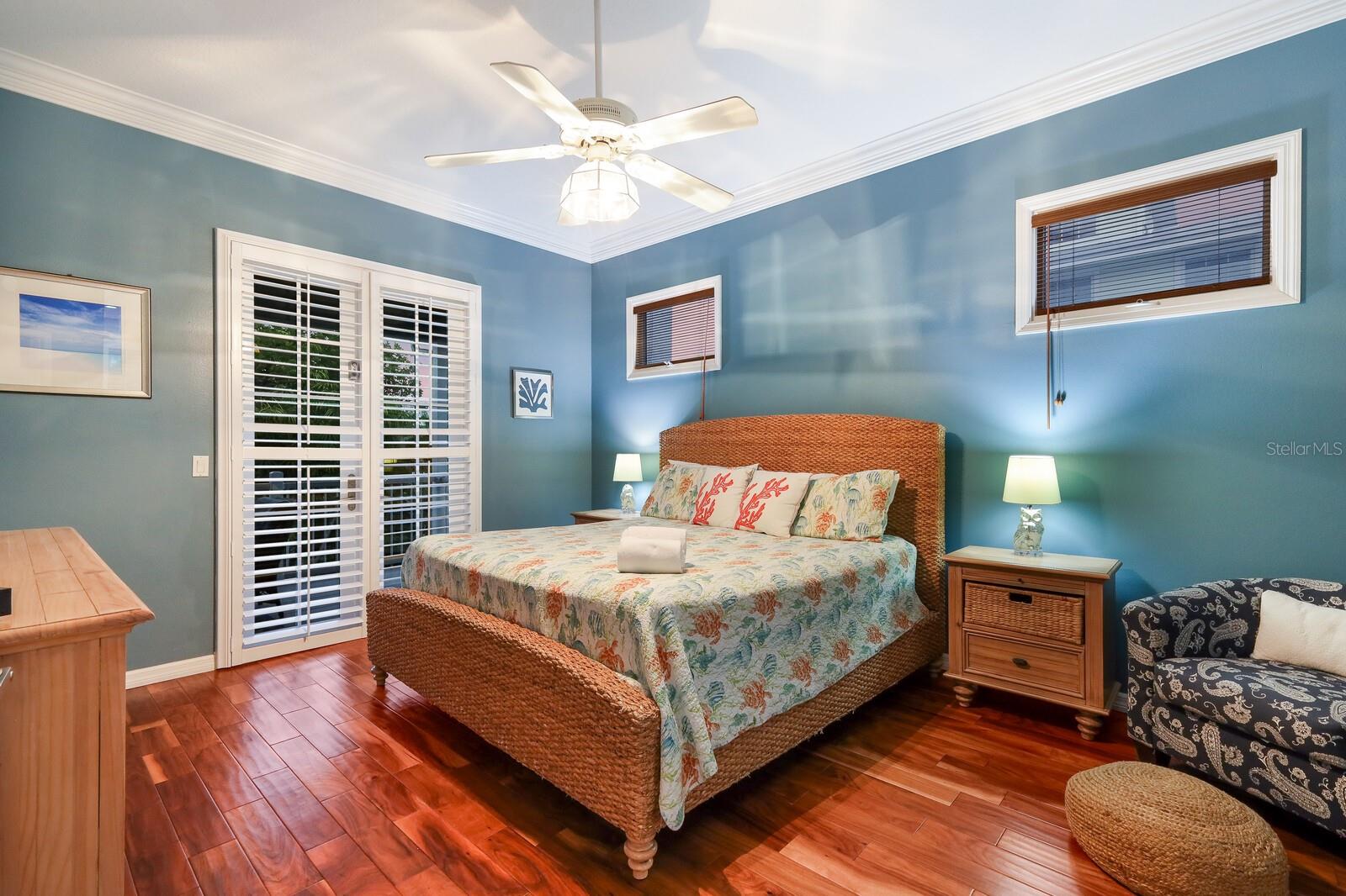 LARDAS UNIT ONE - Residential