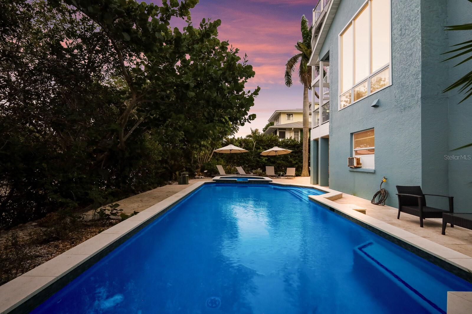 LARDAS UNIT ONE - Residential