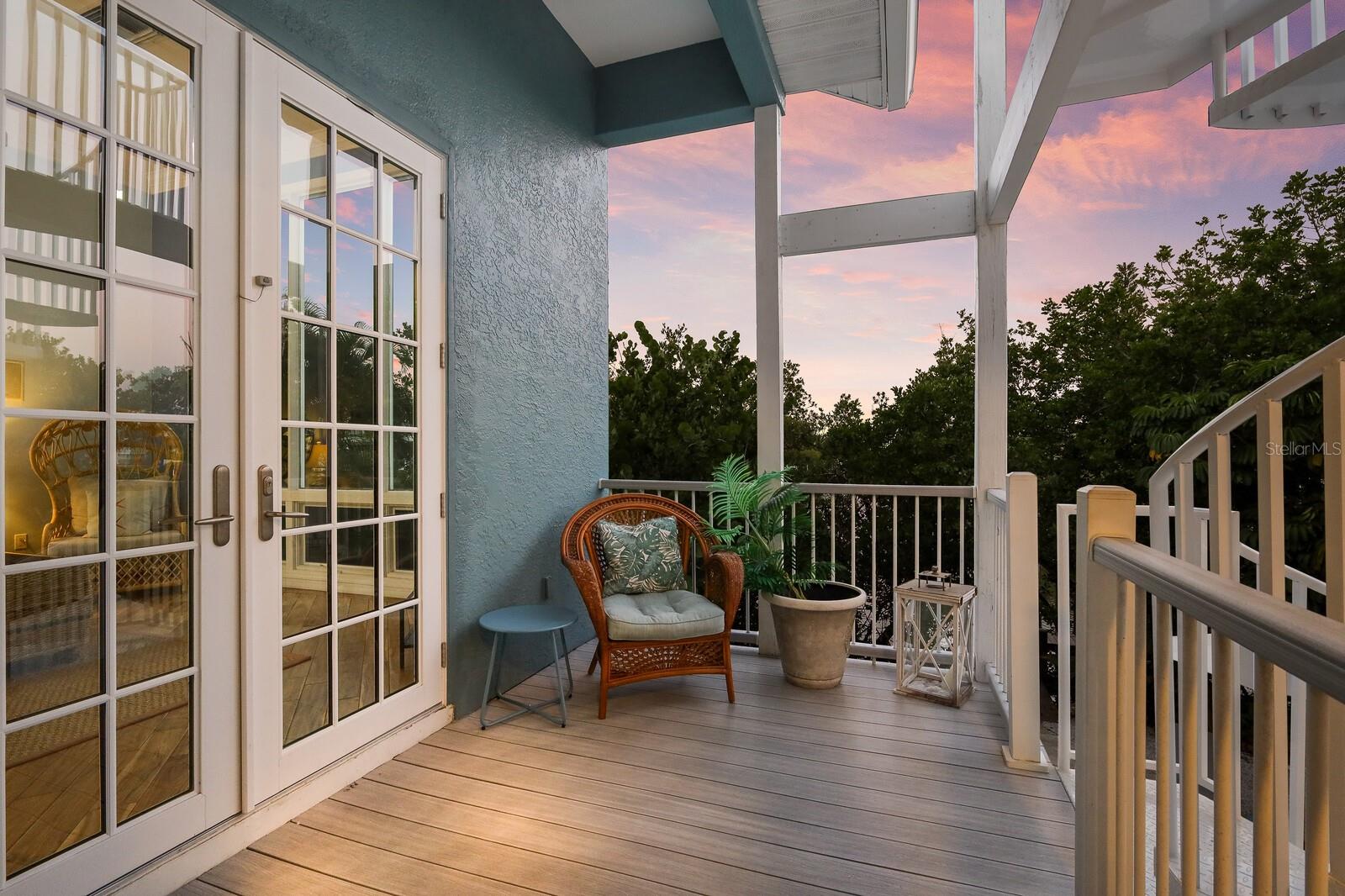 LARDAS UNIT ONE - Residential