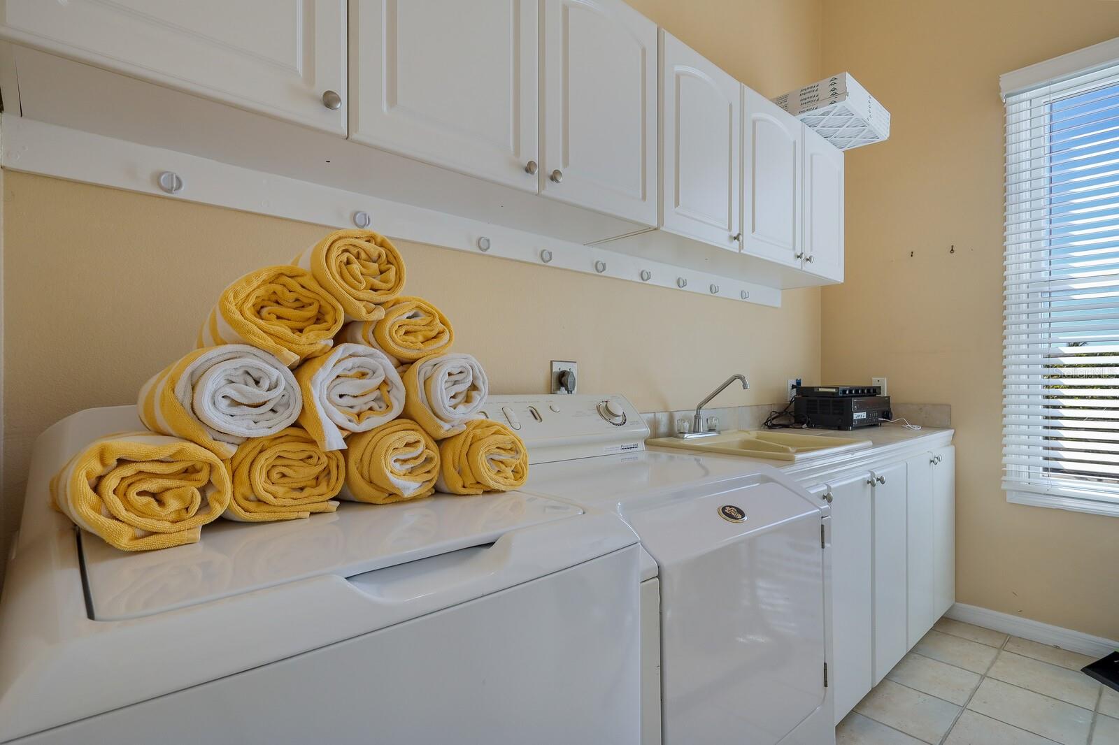 LARDAS UNIT ONE - Residential