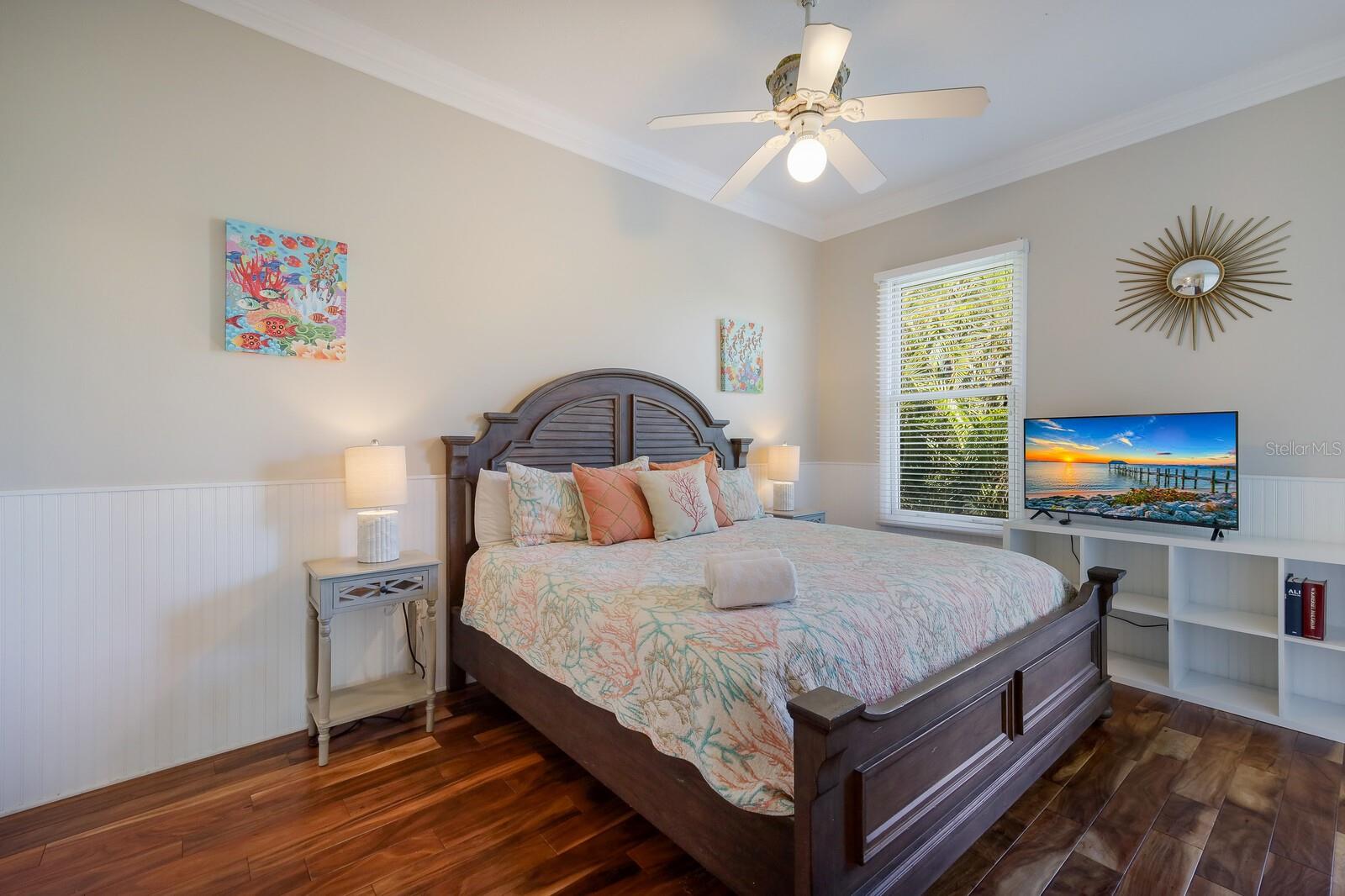 LARDAS UNIT ONE - Residential