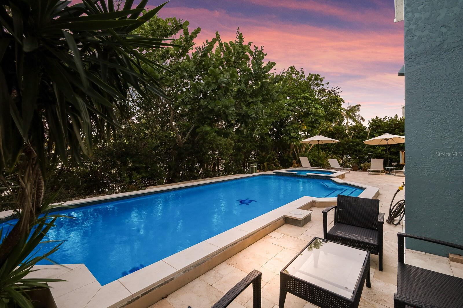 LARDAS UNIT ONE - Residential