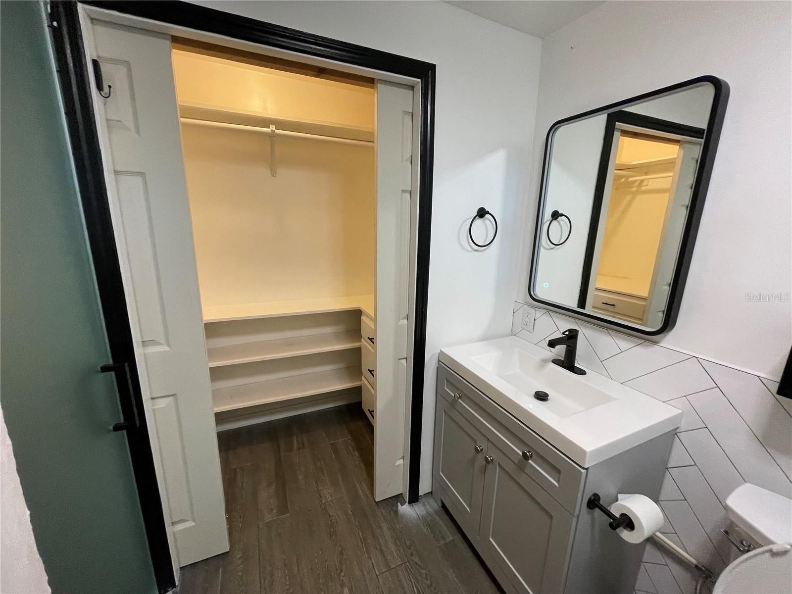 MISSION HEIGHTS - Residential