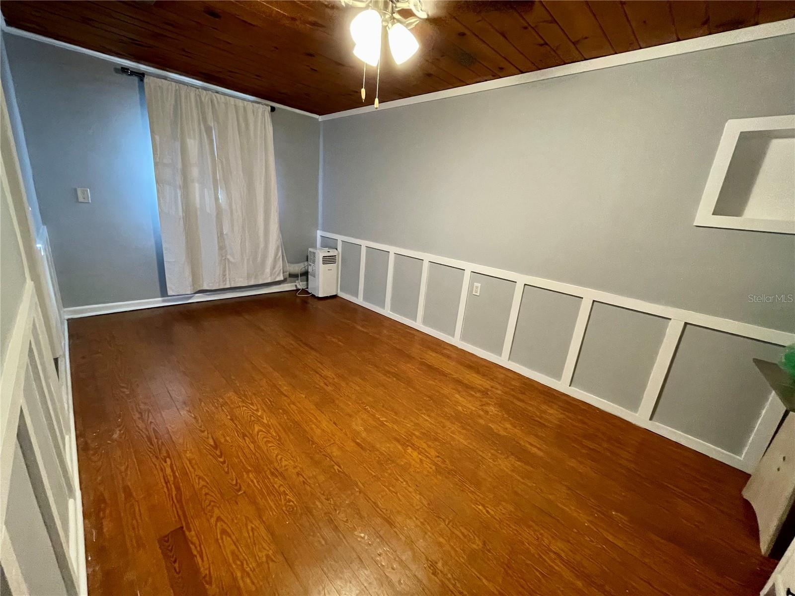 MISSION HEIGHTS - Residential