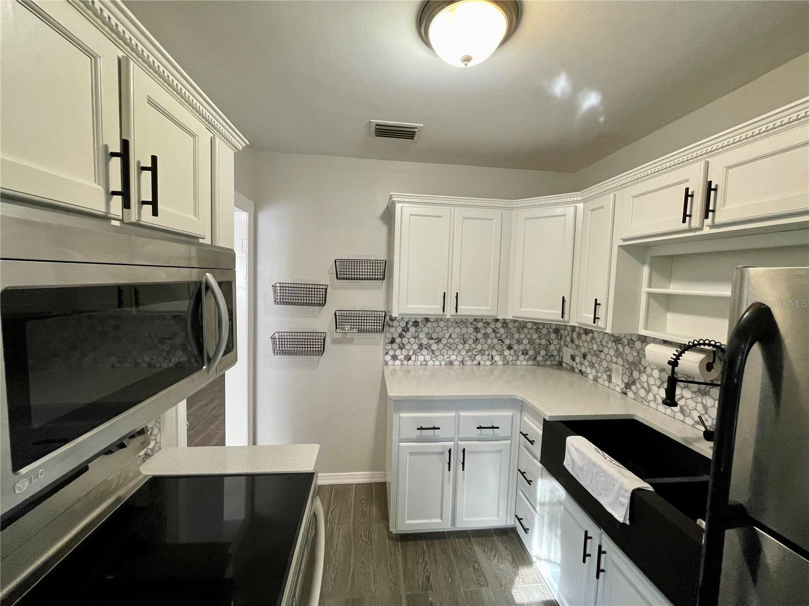 MISSION HEIGHTS - Residential