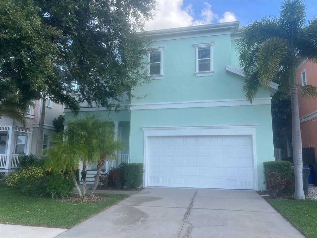 Photo of 6573 Simone Shores Circle, Apollo Beach, FL 33572 (MLS # TB8462099)