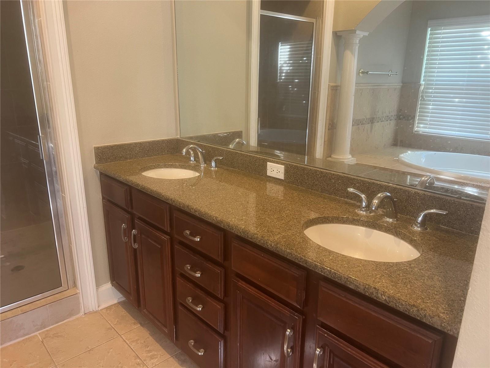 HEMINGWAY ESTATES PH 1-A - Residential