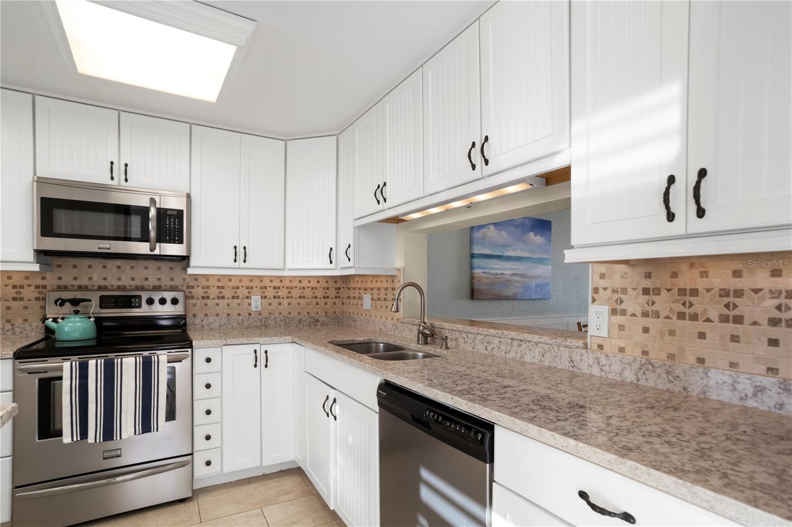 SHORE MARINER THE CONDO - Residential Lease