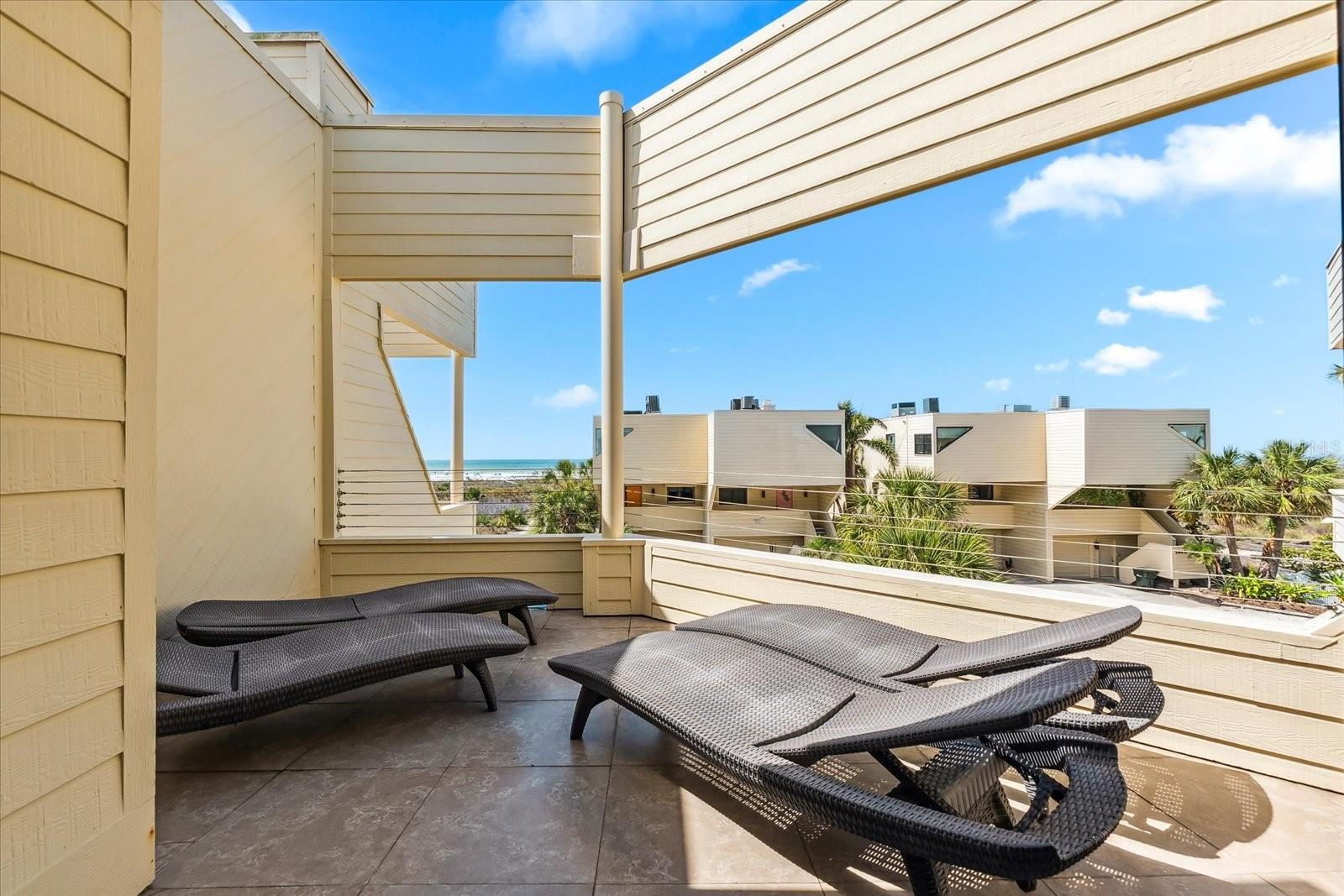 TIFFANY SANDS - Residential