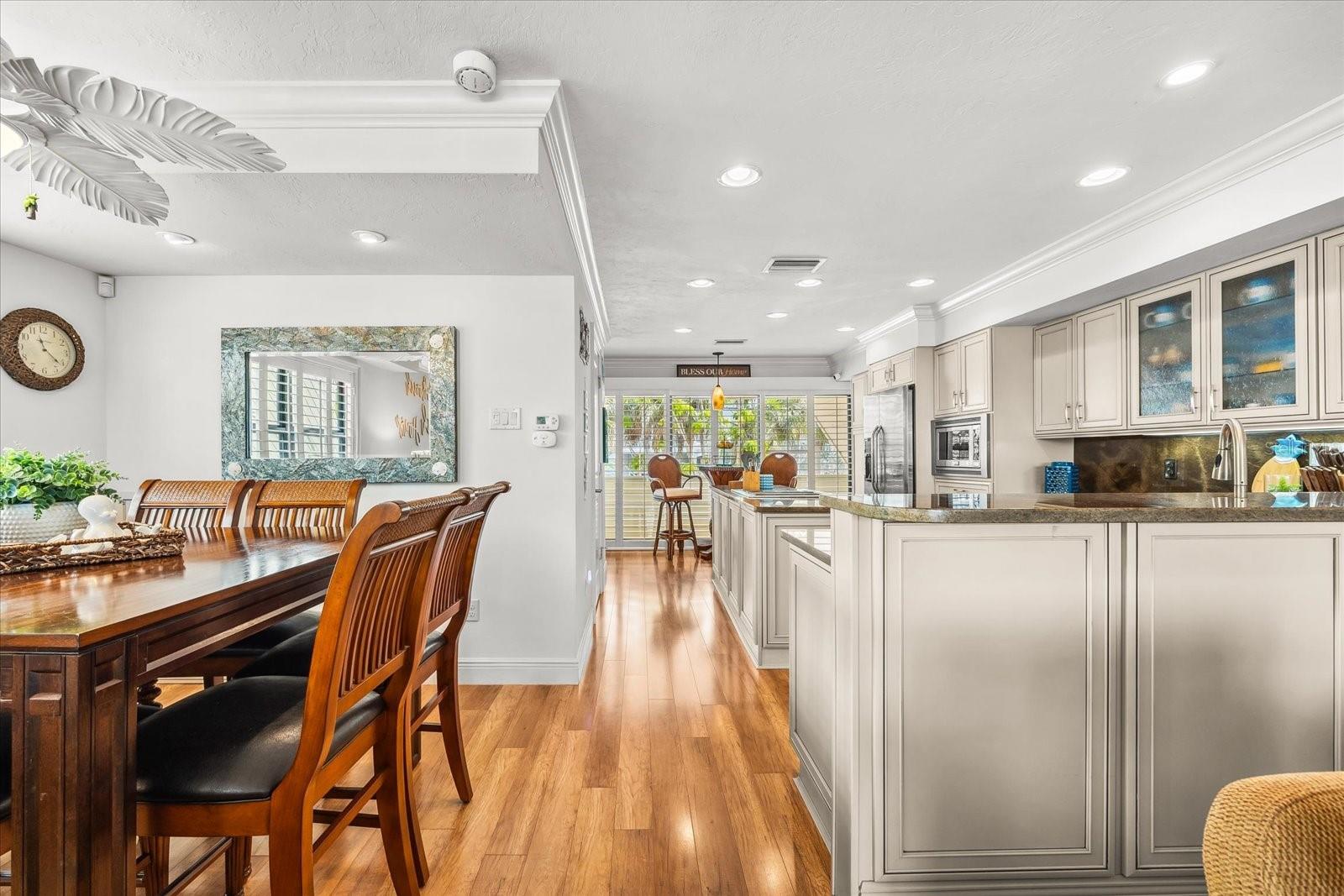 TIFFANY SANDS - Residential