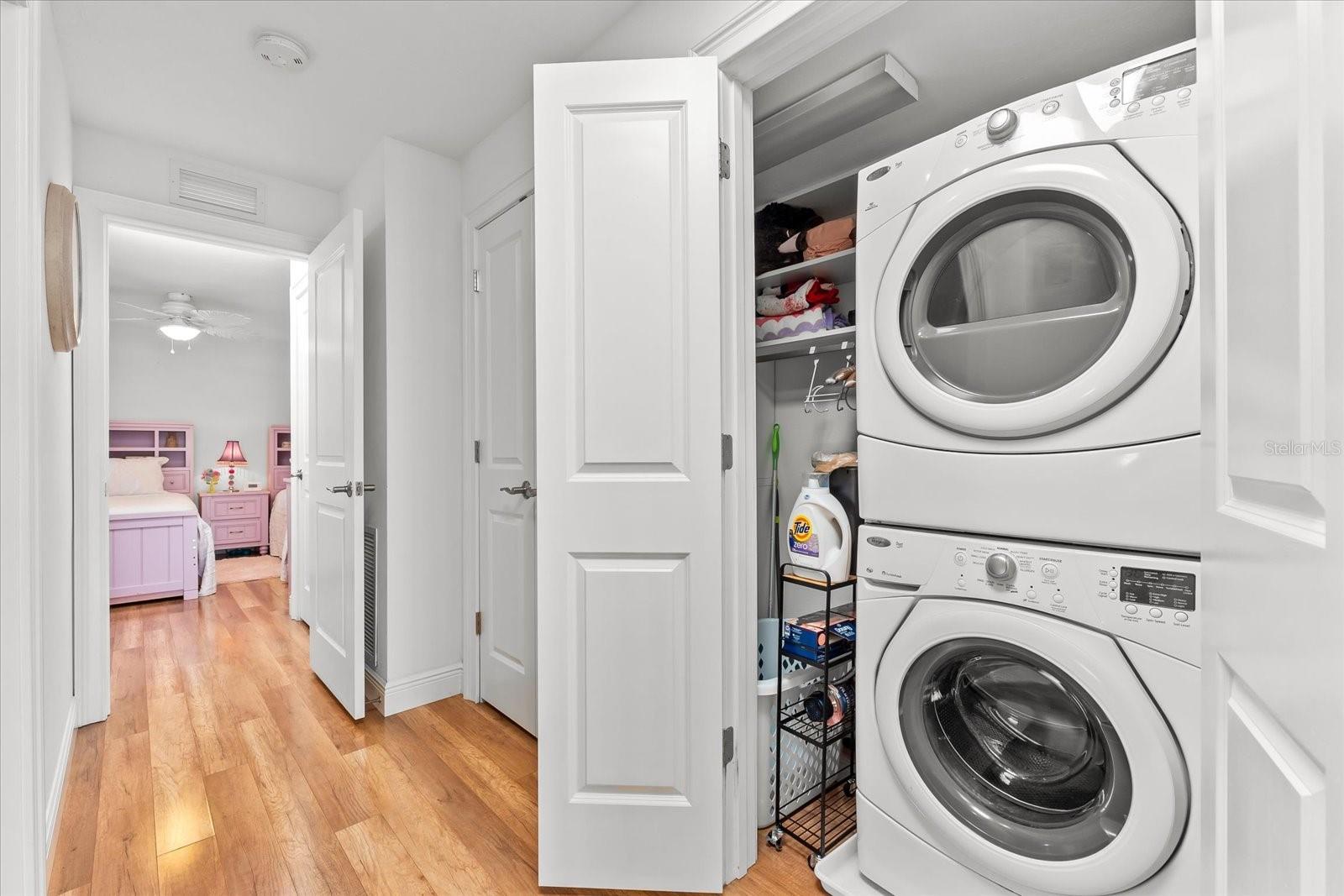 TIFFANY SANDS - Residential